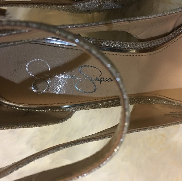 Jessica Simpson Heels - Picture 4 of 8